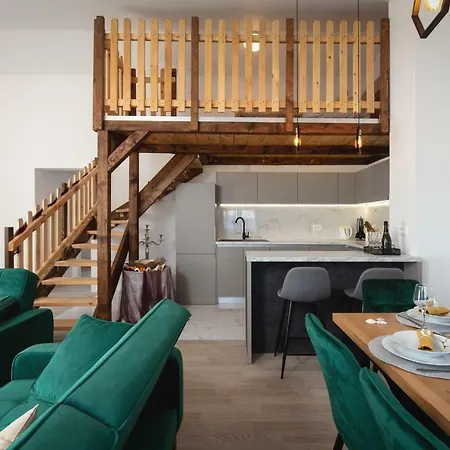 Royal View Apartment Kastela